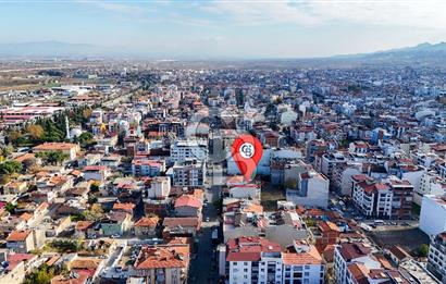 SALİHLİ KOCAÇEŞME'DE YENİ YAPILI KOMPLE SATILIK BİNA