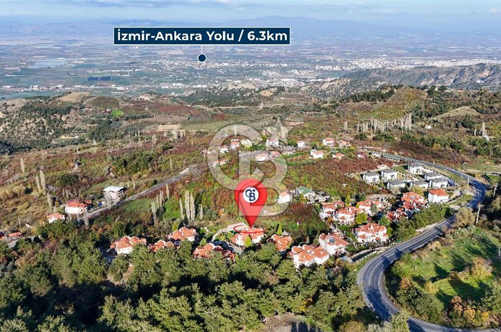 SALİHLİ BOZDAĞ ALLAHDİYEN'DE MANZARALI SİTE İÇİ HAVUZLU VİLLA