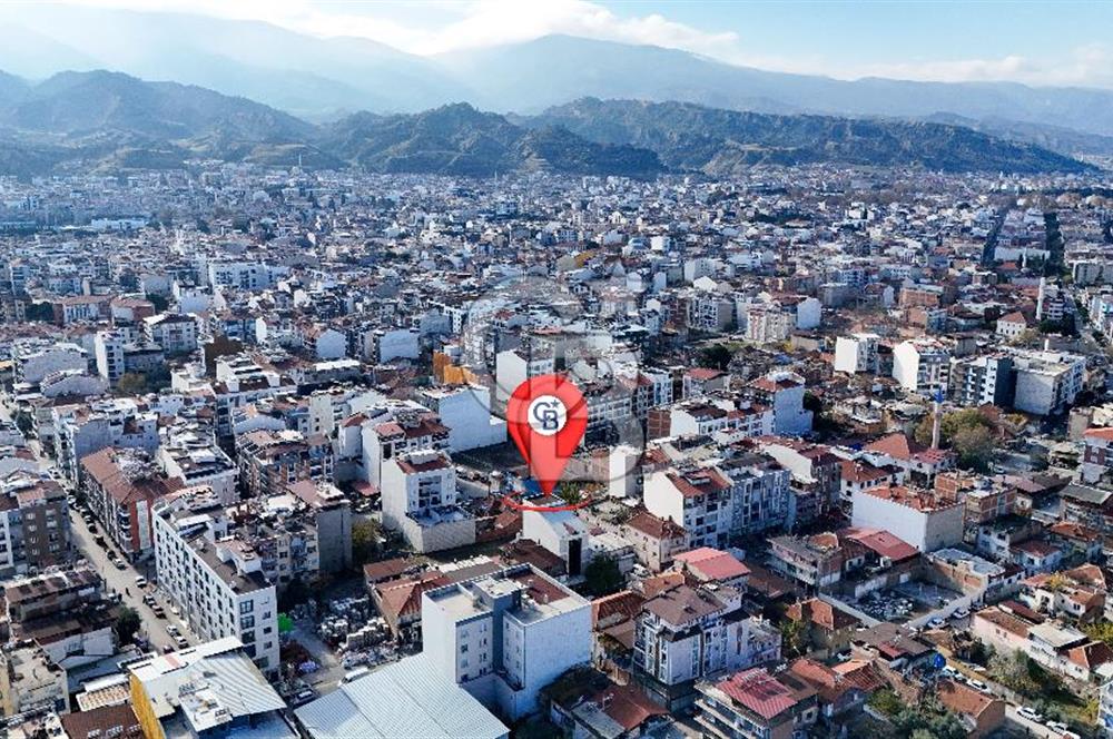 SALİHLİ KOCAÇEŞME'DE YENİ YAPILI KOMPLE SATILIK BİNA