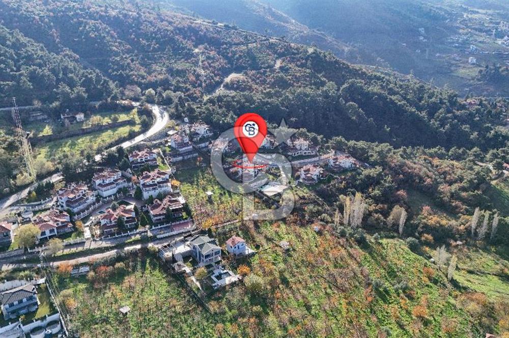 SALİHLİ BOZDAĞ ALLAHDİYEN'DE MANZARALI SİTE İÇİ HAVUZLU VİLLA