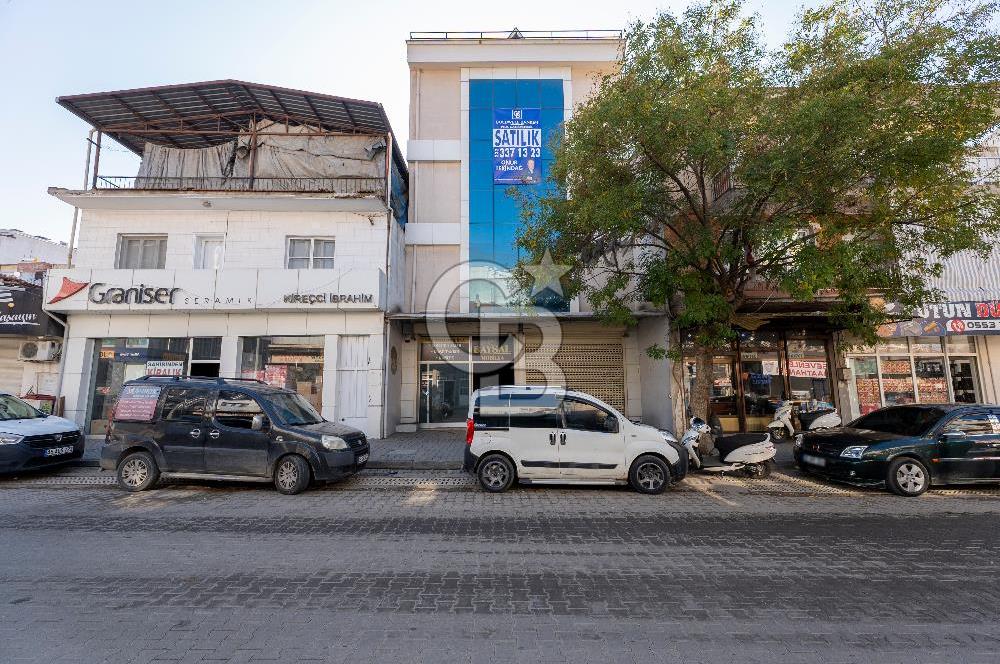 SALİHLİ KOCAÇEŞME'DE YENİ YAPILI KOMPLE SATILIK BİNA