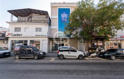 SALİHLİ KOCAÇEŞME'DE YENİ YAPILI KOMPLE SATILIK BİNA