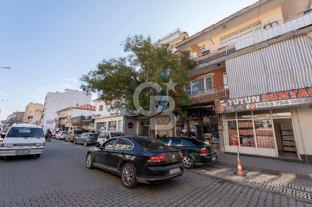 SALİHLİ KOCAÇEŞME'DE YENİ YAPILI KOMPLE SATILIK BİNA