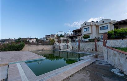 SALİHLİ BOZDAĞ ALLAHDİYEN'DE MANZARALI SİTE İÇİ HAVUZLU VİLLA