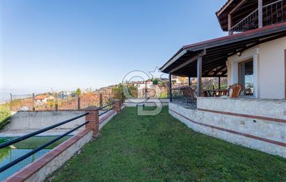 SALİHLİ BOZDAĞ ALLAHDİYEN'DE MANZARALI SİTE İÇİ HAVUZLU VİLLA