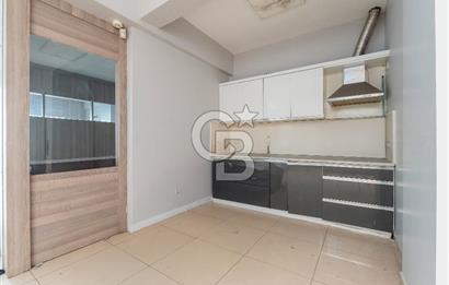 SALİHLİ KOCAÇEŞME'DE YENİ YAPILI KOMPLE SATILIK BİNA