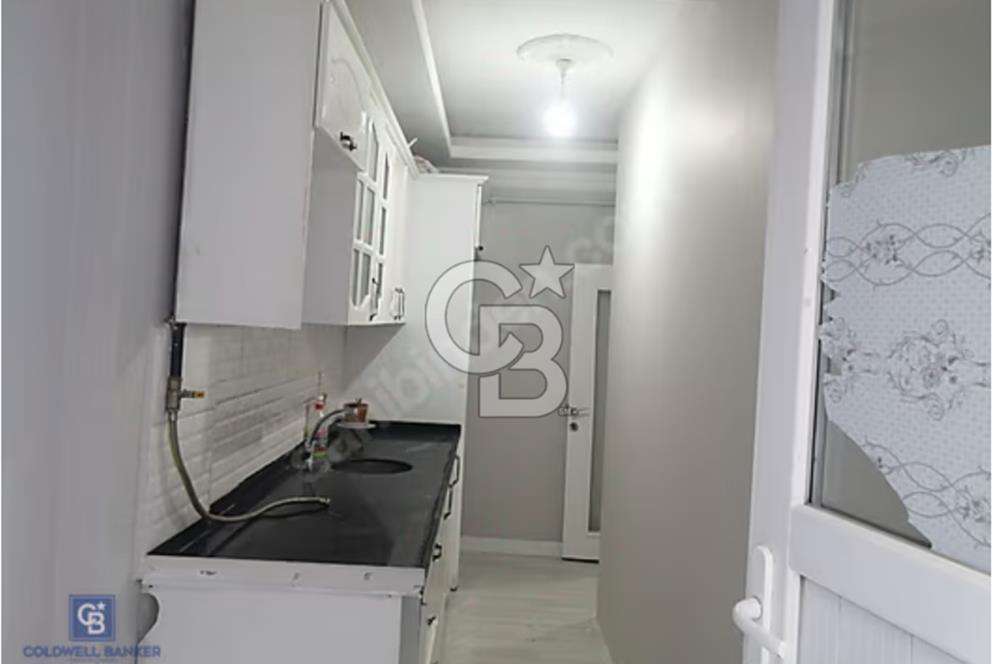 Arnavutköy Belediye binasına yakın satılık bahçe katı