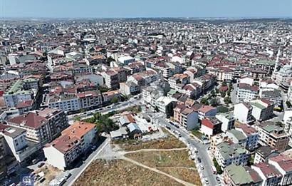 ARNAVUTKÖY MERKEZDE SATILIK EMSALSİZ ARSA