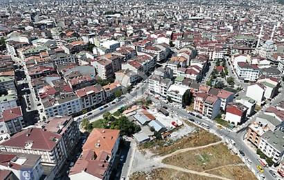 ARNAVUTKÖY MERKEZDE SATILIK EMSALSİZ ARSA