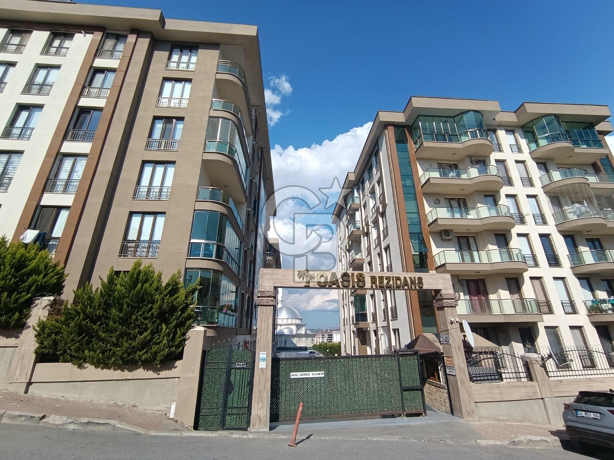 SİLİVRİ OASİS RESIDENCE SİTESİ BOŞ ARAKAT 2+1 LÜX SATILIK DAİRE