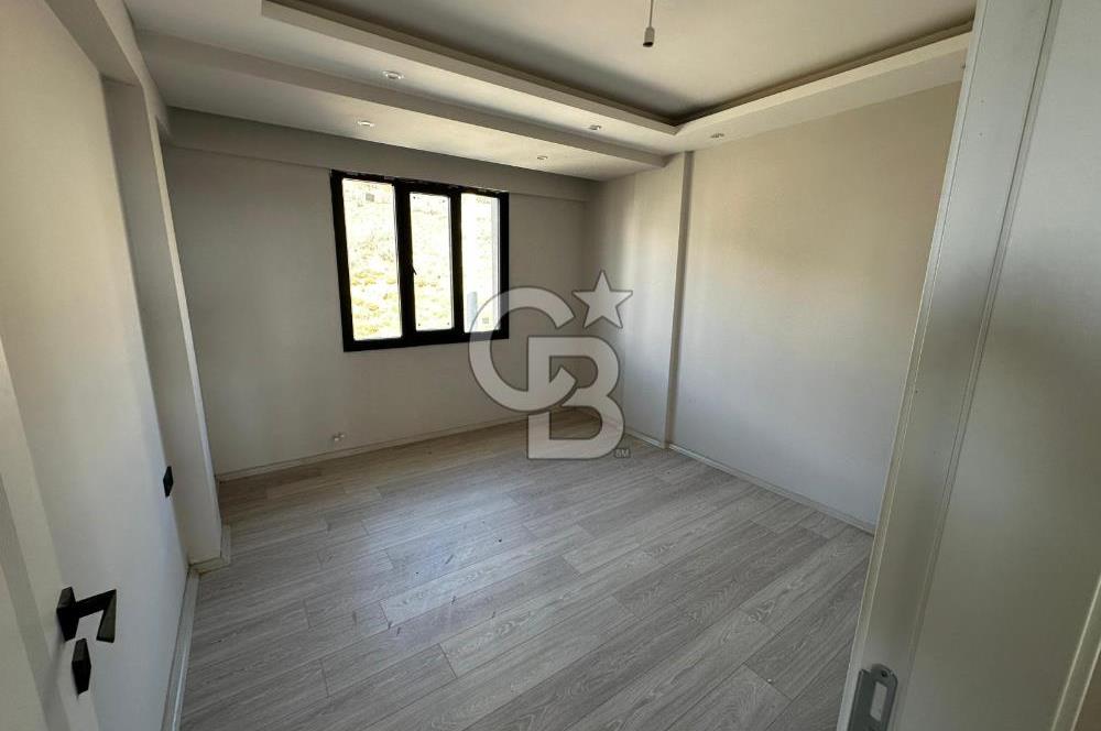 Manisa Üçpınarda Şehir Manzaralı Müstakil Havuzlu 4+2 İkiz Villa