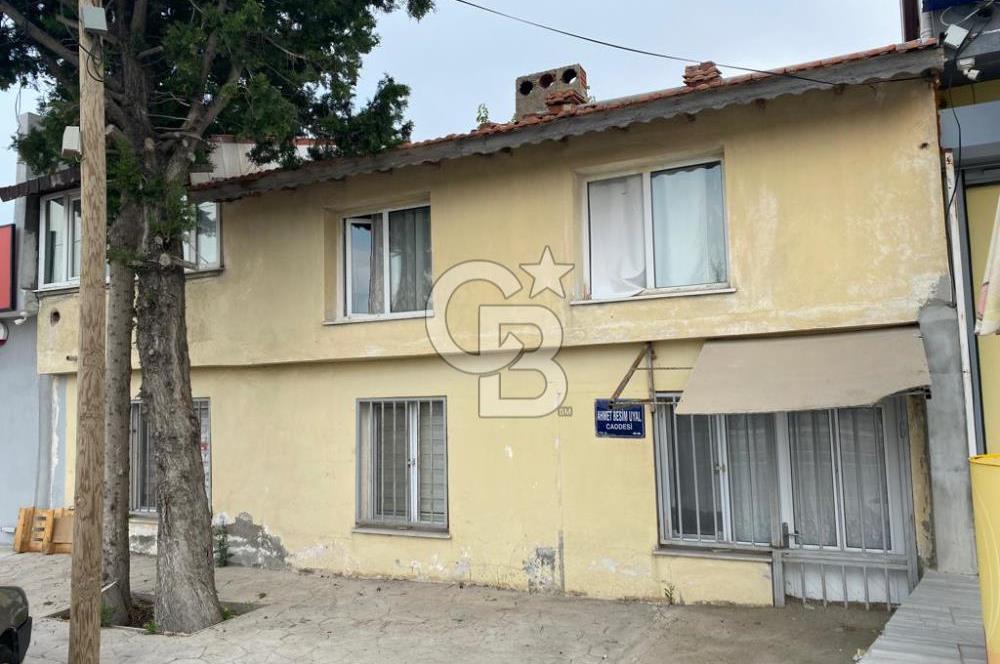 Urla Altıntaş Mahallesinde Komple Satılık Bina