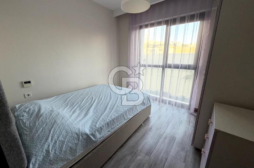 Çiğli Uğur Mumcu Marka 333 Balkonlu Satılık 1+1  Daire