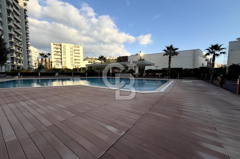 Çiğli Uğur Mumcu Marka 333 Balkonlu Satılık 1+1  Daire