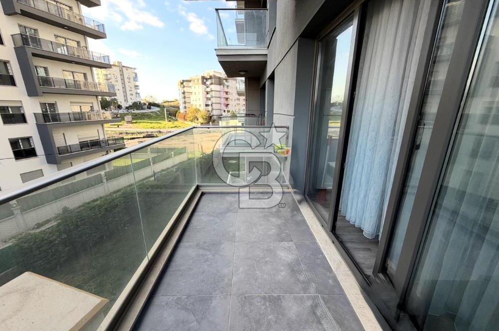 Çiğli Uğur Mumcu Marka 333 Balkonlu Satılık 1+1  Daire