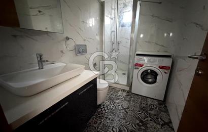 Çiğli Uğur Mumcu Marka 333 Balkonlu Satılık 1+1  Daire