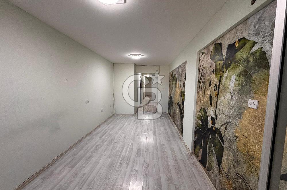 NARLIDERE MİTHATPAŞA CADDESİ ÜZERİNDE İŞ YERİNE UYGUN GİRİŞ KAT