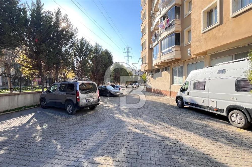 Buca Çamlıpınar Dostlar Sitesinde Satılık 3+1 Daire