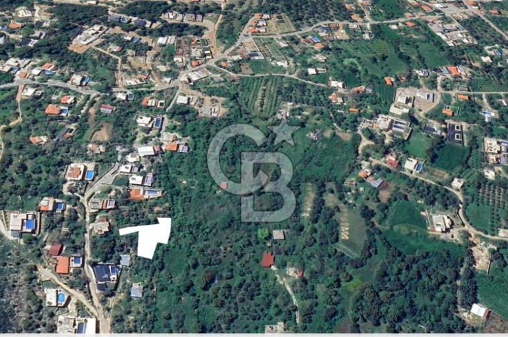 Antalya kaş üzümlü’de 693 m2 Bağ ve Sebze Bahçe