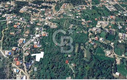 Antalya kaş üzümlü’de 693 m2 Bağ ve Sebze Bahçe