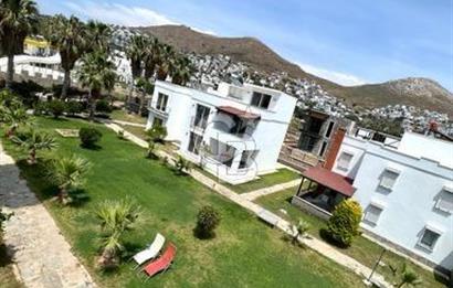 Bodrum Turgutreis Eşyalı 2+1 Bahçeli ve Teraslı Dublex Satılık