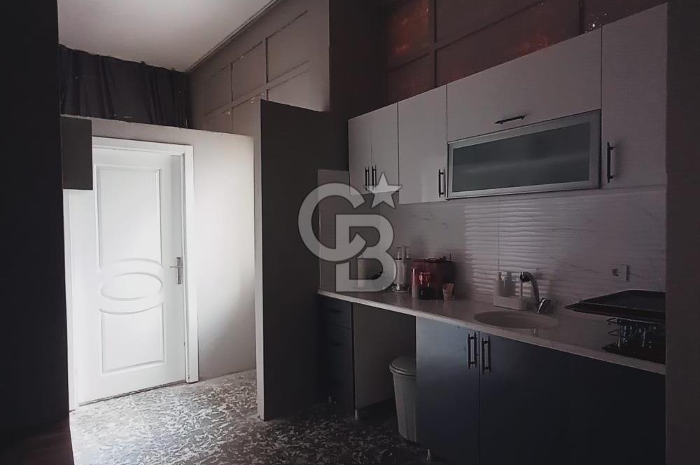 Yeşilyurt Cadde Üzeri 165 m2 Dükkan Çift Wc 