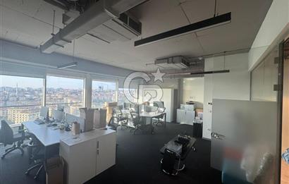 NEO'dan Acıbadem Akasya'da 100 m2'lik Hazır Ofis