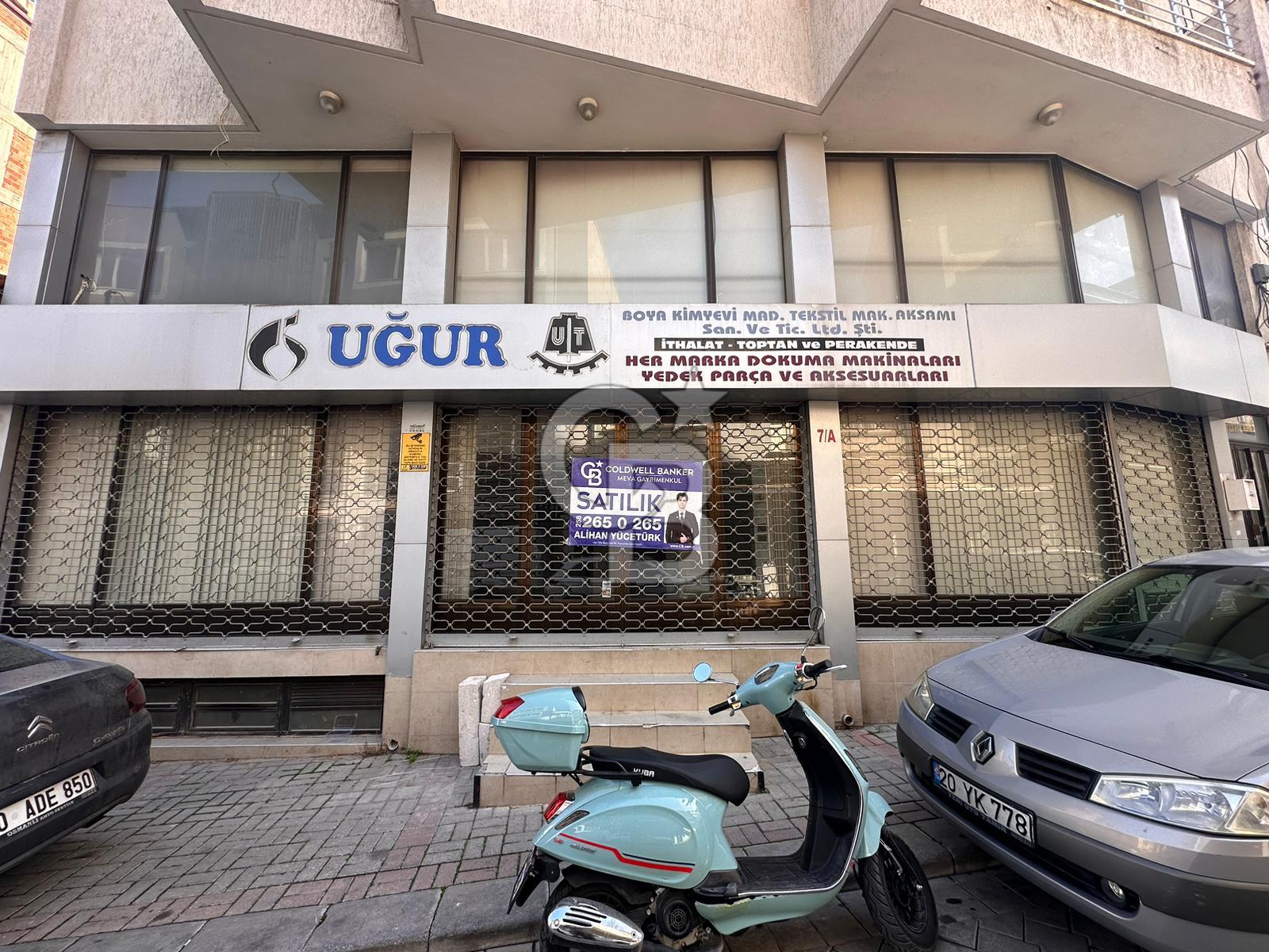 Bayramyerinde Kiralık 226M² İş yeri