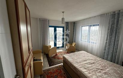 Tarla İçinde Meyve Bahçeli Müstakil Çiftlik Evi