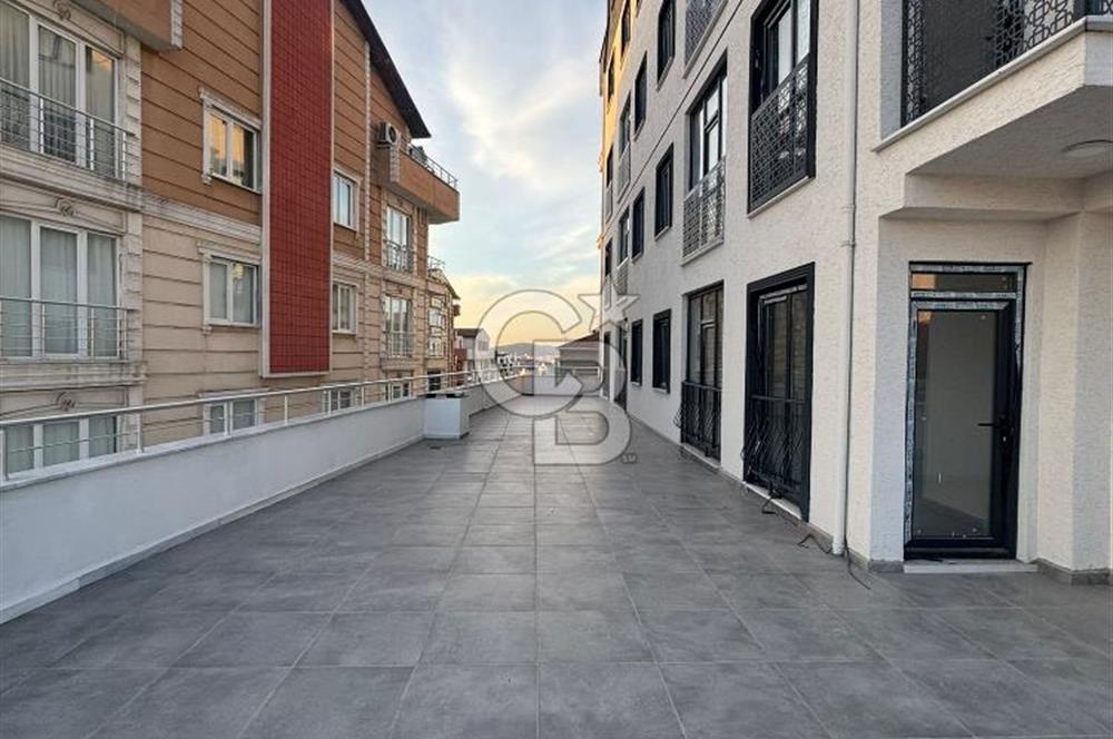 İstiklal Cad. Üzeri | Sıfır | 3+1 | Çift Banyolu | 160 m² Ortak Teras | Otoparklı