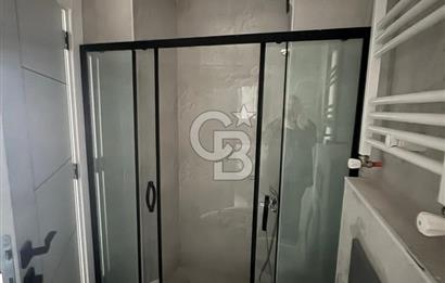 İstiklal Cad. Üzeri | Sıfır | 3+1 | Çift Banyolu | 160 m² Ortak Teras | Otoparklı