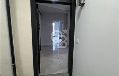 İstiklal Cad. Üzeri | Sıfır | 3+1 | Çift Banyolu | 160 m² Ortak Teras | Otoparklı