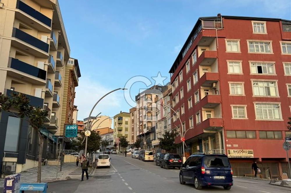 İstiklal Cad. Üzeri | Sıfır | 3+1 | Çift Banyolu | 160 m² Ortak Teras | Otoparklı