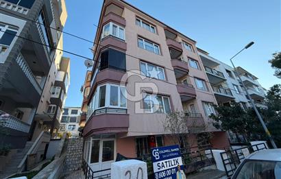 AYVALIK PAZAR YERİ YAKINI 2+1 BAHÇE KULLANIMLI SATILIK DAİRE
