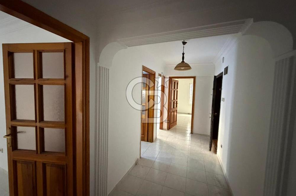 AYVALIK PAZAR YERİ YAKINI 2+1 BAHÇE KULLANIMLI SATILIK DAİRE