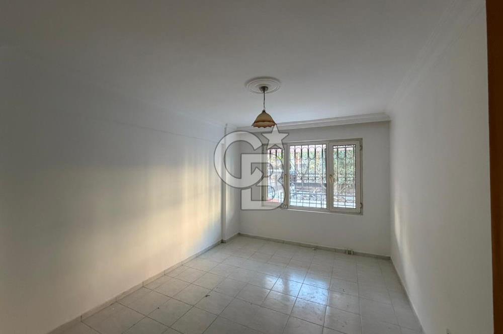 AYVALIK PAZAR YERİ YAKINI 2+1 BAHÇE KULLANIMLI SATILIK DAİRE