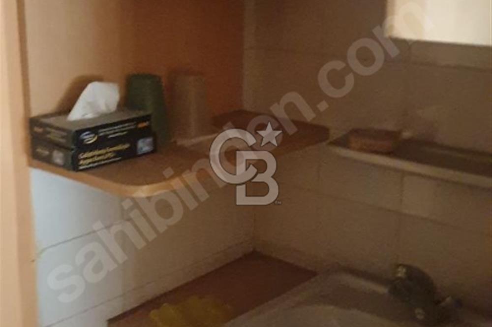 YEDPA C CADDESİ ÜZERİNDE 25 M2 CAMLI ÜST KAT DÜKKAN&OFİS