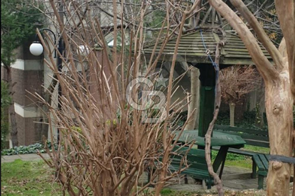 YEDPA C CADDESİ ÜZERİNDE 25 M2 CAMLI ÜST KAT DÜKKAN&OFİS