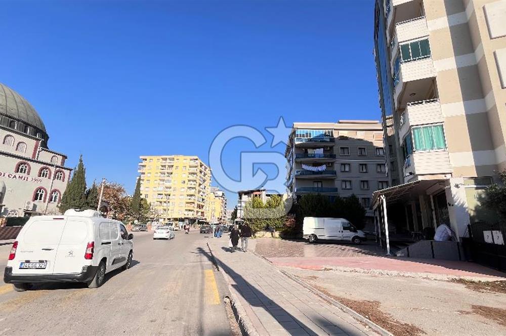 Buca Çamlıpınar Dostlar Sitesinde Satılık 3+1 Daire