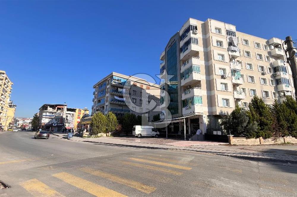 Buca Çamlıpınar Dostlar Sitesinde Satılık 3+1 Daire