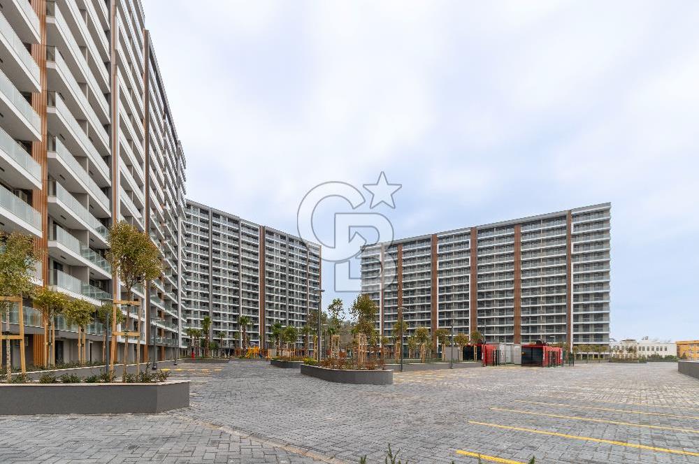 Manisa Meydan Sitesi Havuz Cephe 2+1 Açık Mutfak Satılık Daire