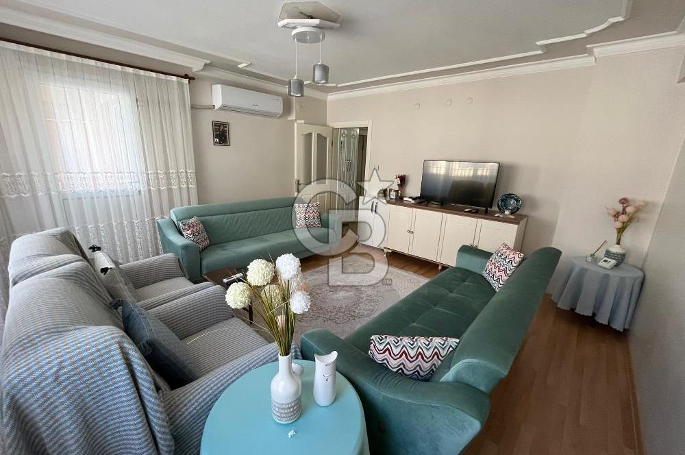 İzmir Karabağlar Refet Bele Mahallesi 3+1 Geniş Satılık Daire