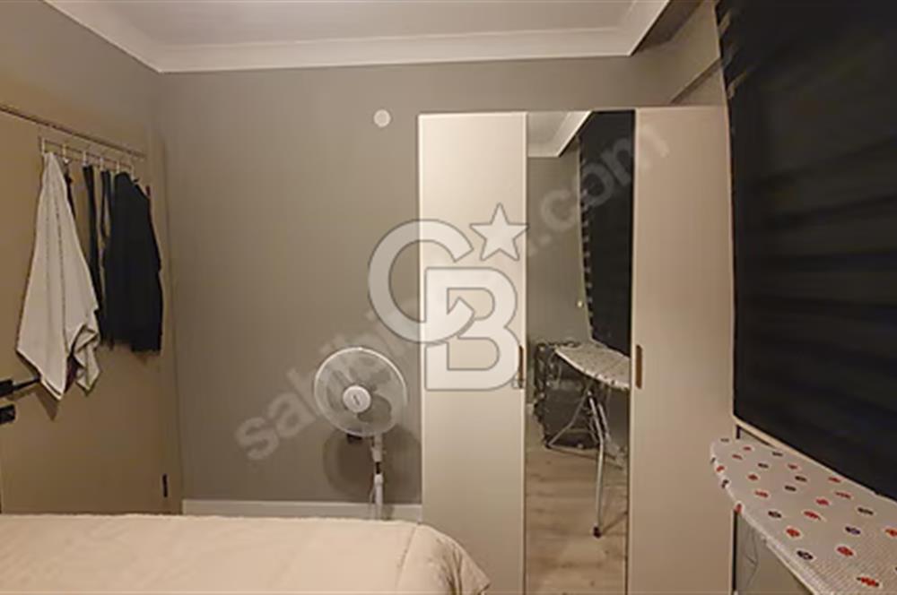 İncek mahallesinde full mobilyalı merkezi konumda 1+1 daire