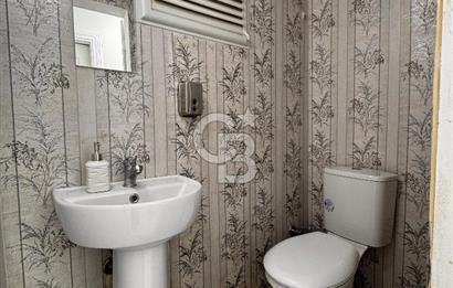 NARLIDERE MİTHATPAŞA CADDESİ ÜZERİNDE İŞ YERİNE UYGUN GİRİŞ KAT