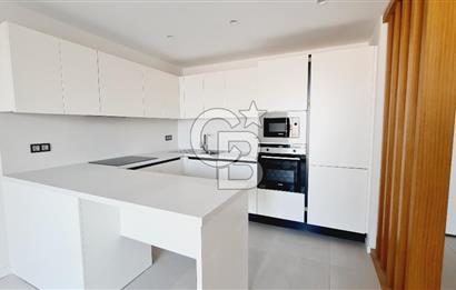 Manisa Meydan Sitesi Havuz Cephe 2+1 Açık Mutfak Satılık Daire