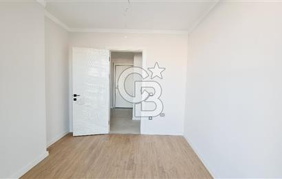 Manisa Meydan Sitesi Havuz Cephe 2+1 Açık Mutfak Satılık Daire