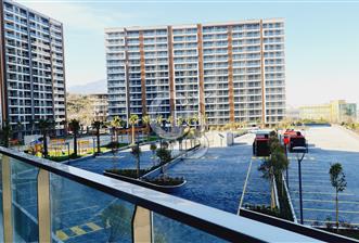 Manisa Meydan Sitesi Havuz Cephe 2+1 Açık Mutfak Satılık Daire - 9 - 322056