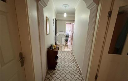 İzmir Karabağlar Refet Bele Mahallesi 3+1 Geniş Satılık Daire