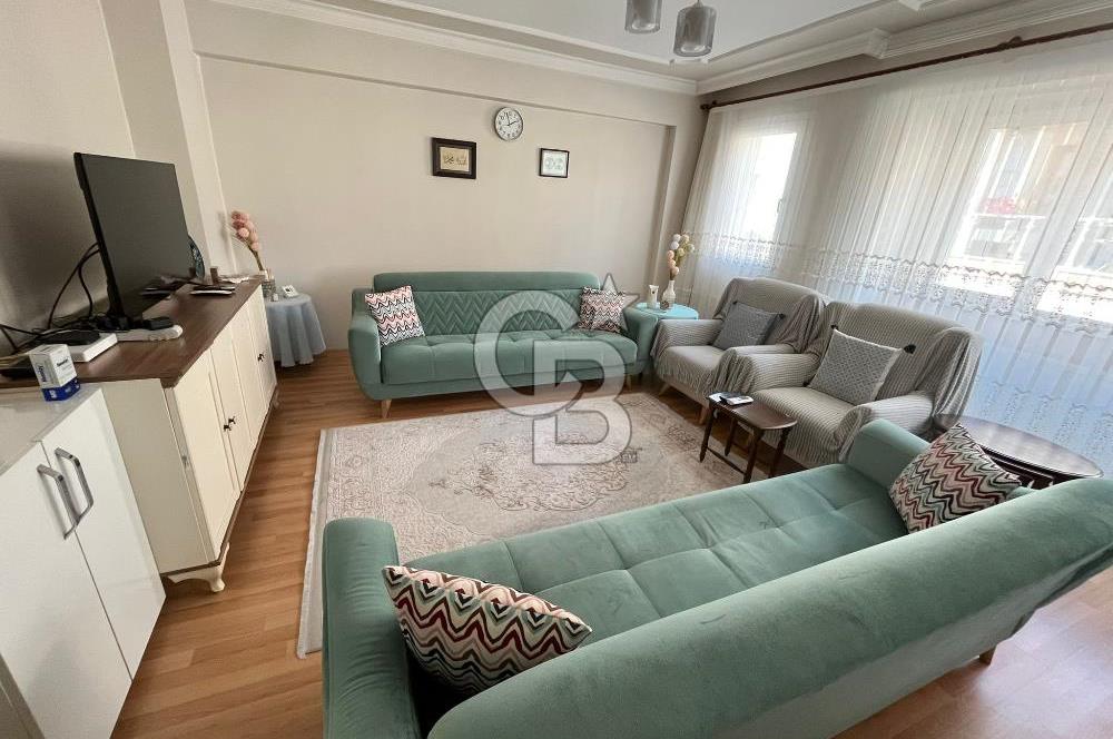 İzmir Karabağlar Refet Bele Mahallesi 3+1 Geniş Satılık Daire