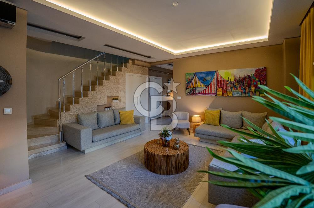 KARŞIYAKA YALI MH'DE 3+1 DUBLEKS TERASLI SATILIK DAİRE